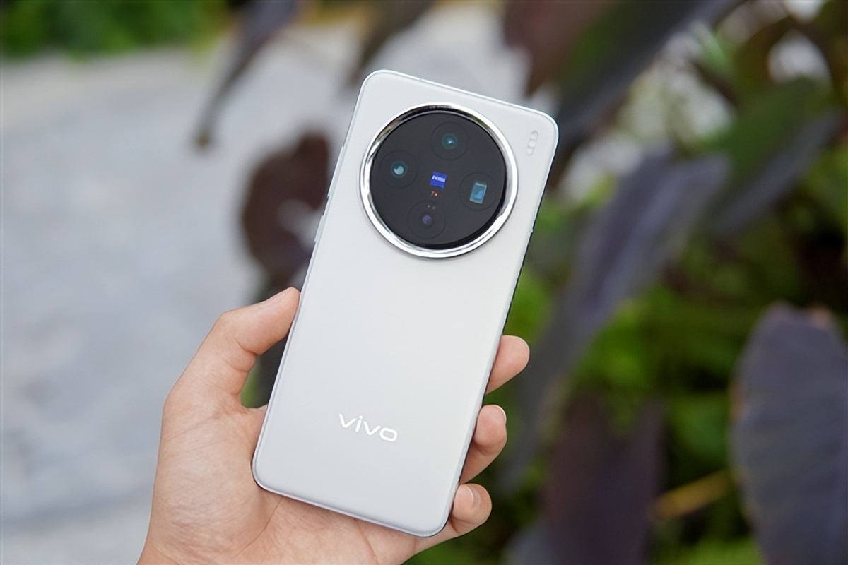vivo X200s又換玩法了,這一次沒有Pro