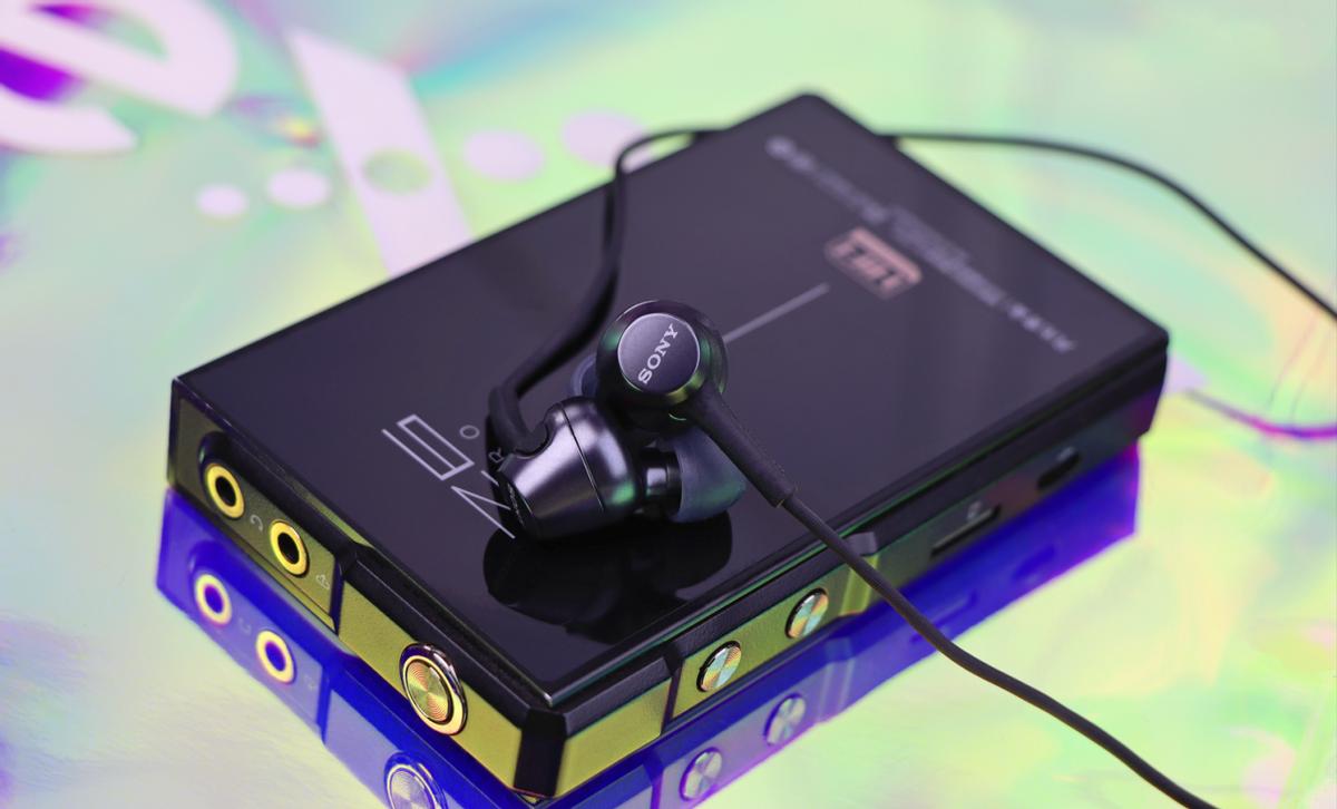 百元左右的入耳式立體聲通話有線耳機,SONY MDR-EX255AP評測。