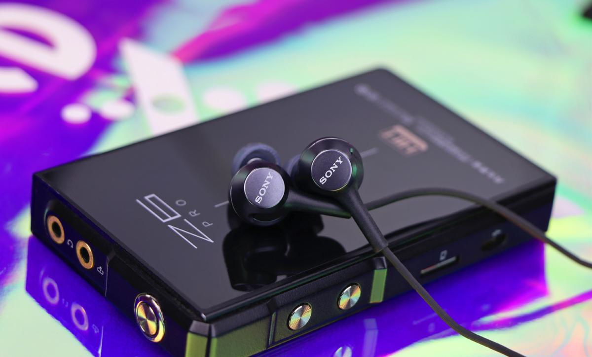 百元左右的入耳式立體聲通話有線耳機,SONY MDR-EX255AP評測。