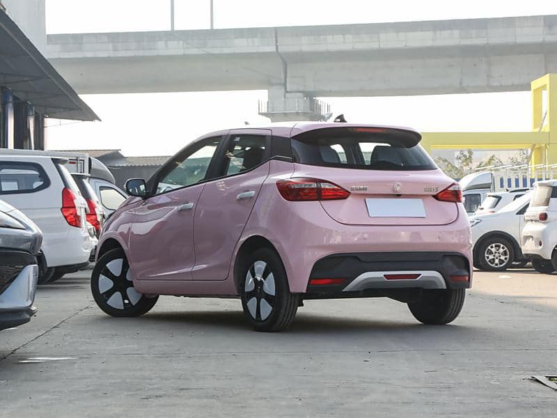 江鈴推出2025款易至EV3 PLUS,配備更強勁的發動機