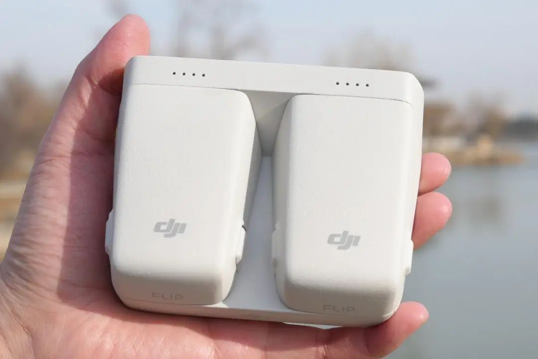 Mini飛行器新形態(tài)—大疆Flip無人機試飛