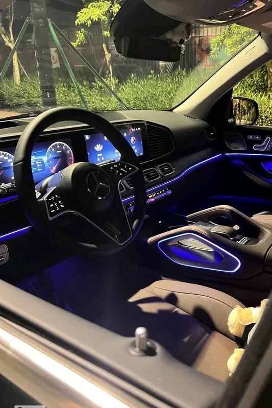 看看內行怎么選:寶馬 X5、奔馳 GLE、路虎衛士誰能拔得頭籌?