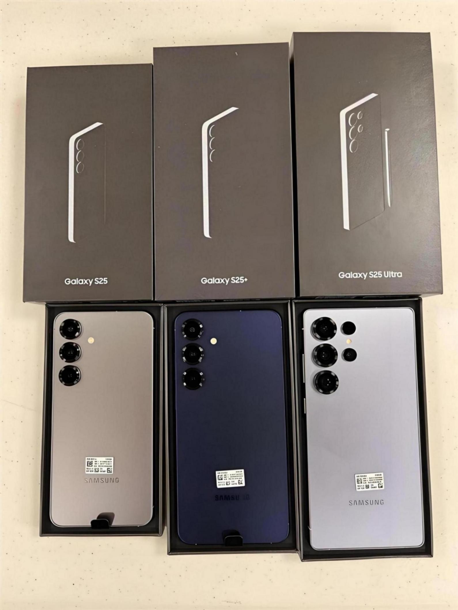 不用看發布會,三星Galaxy S25系列真機曝光,打得過華為嗎?