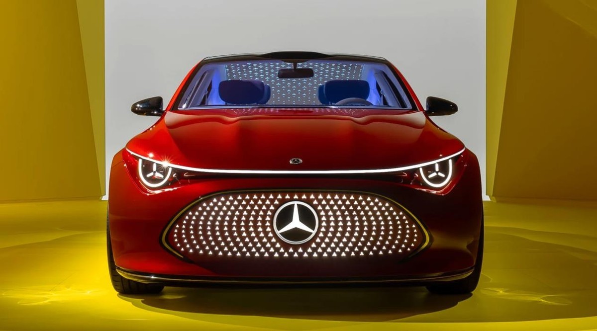 超10款車型!2025年奔馳開始反擊了,GLE加長+國產安排上