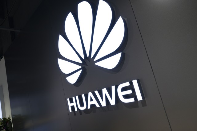 華為PuraX正式發(fā)布宣告我們手機的\"鴻蒙時代”來到,重新定義移動