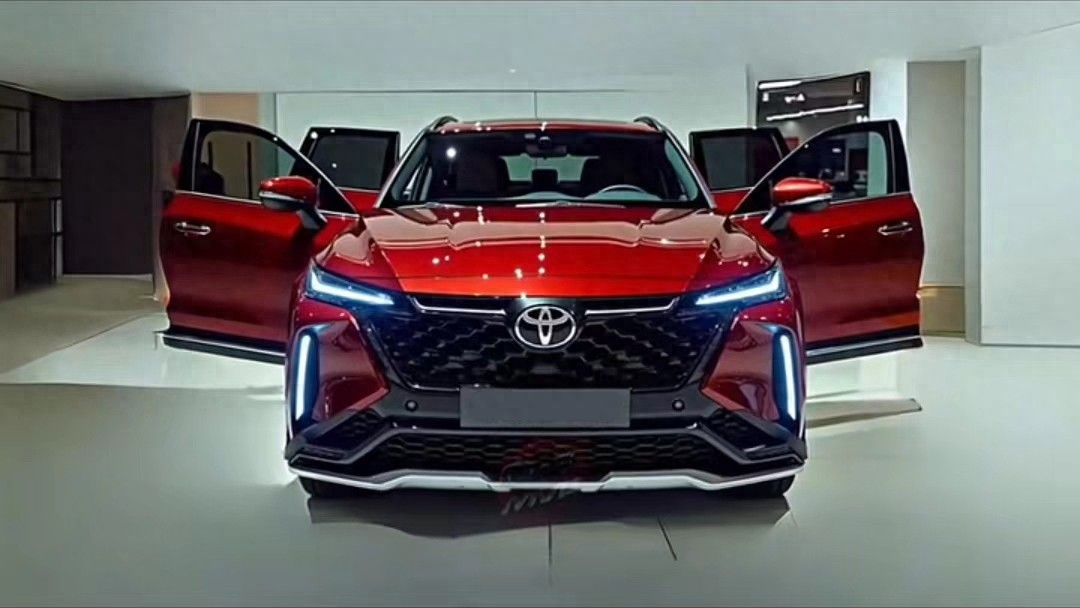 全新豐田轎跑SUV曝光 或為C-HR換代車型 搭載2.0L混動系統