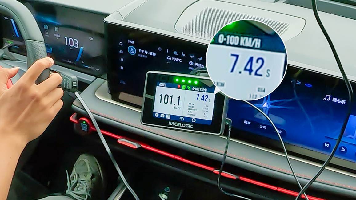 10萬公里都省油還不愛壞,福特大馬力E混動讓車主佩服的秘訣是?