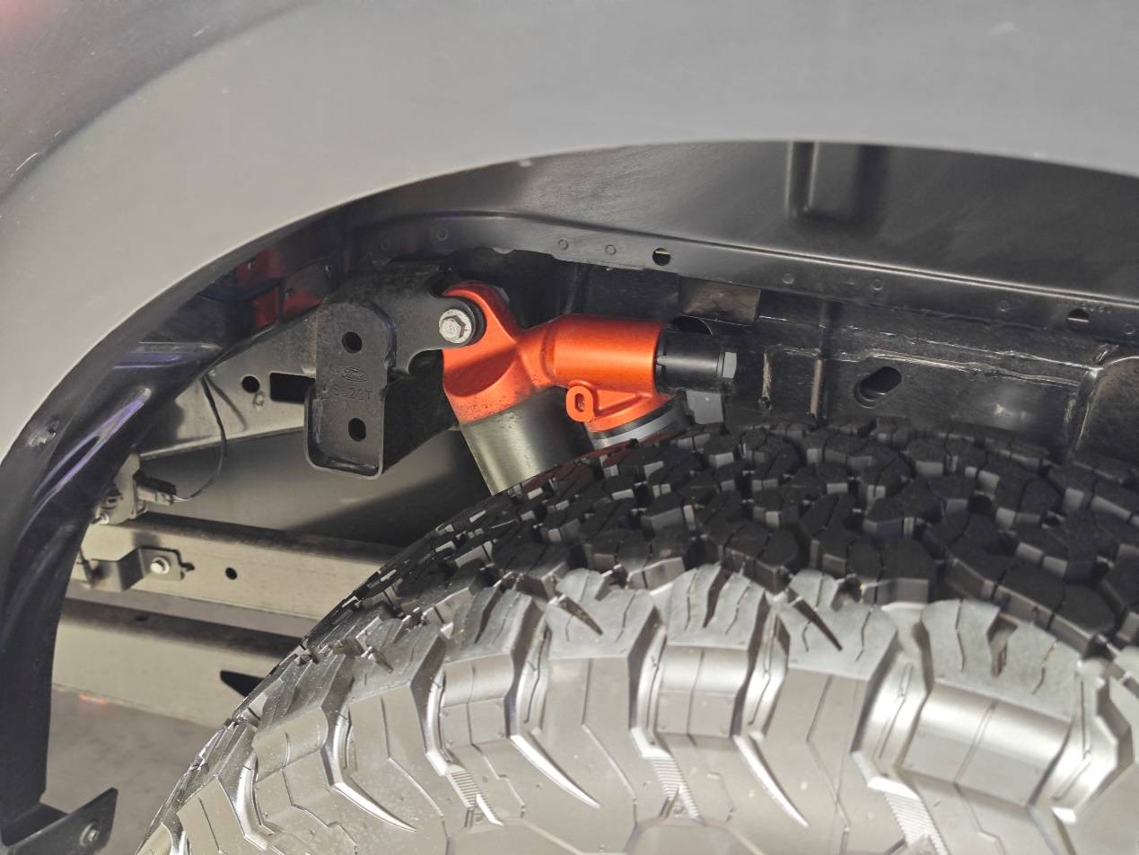 預計售價85萬左右 重慶車展實拍新福特F-150猛禽