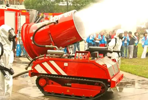 蘇州主場降溫機器人出大招：具備吹風、排煙、滅火三合一功能