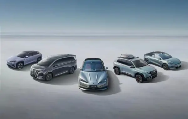 比亞迪APP全新名稱投票結(jié)束！&ldquo;成就夢(mèng)想&rdquo;當(dāng)選第一