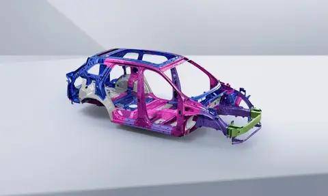 空間大配置全,瑞虎8L十萬出頭搞定夏日出行所有難題