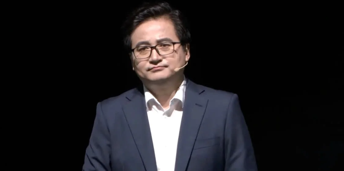 比亞迪李云飛再提“不拉踩同行”