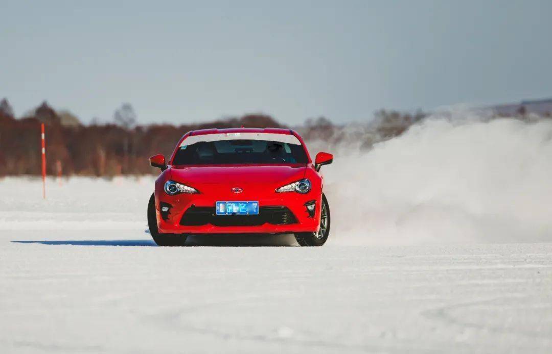 為什么豐田86,會讓你有開快車的沖動?