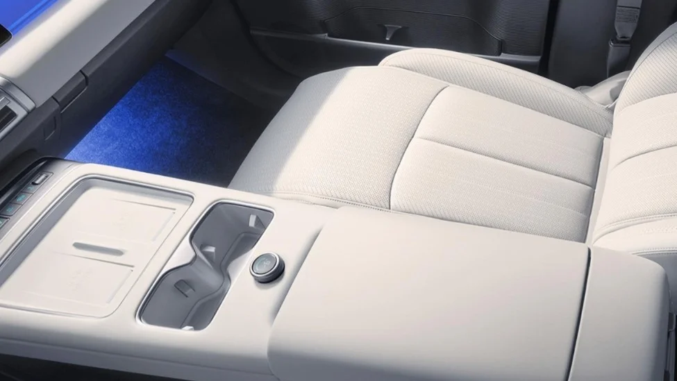 自研音響、可外接平板電腦,比亞迪方程豹鈦7更多內飾官圖公布 自研音響、可外接平板電腦,比亞迪方程豹鈦7更多內飾官圖公布