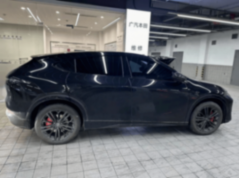 從智能化、電動(dòng)化席卷汽車行業(yè)的那一刻起,智能輔助駕駛就成為一把最鋒利的匕首,刺向傳統(tǒng)車企的最深處