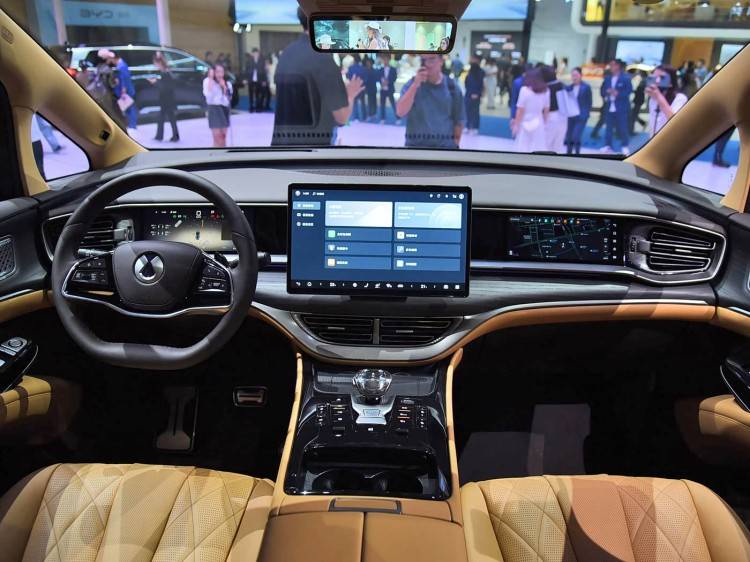 2025年9月份3款最熱銷綠牌MPV最近都換新了!