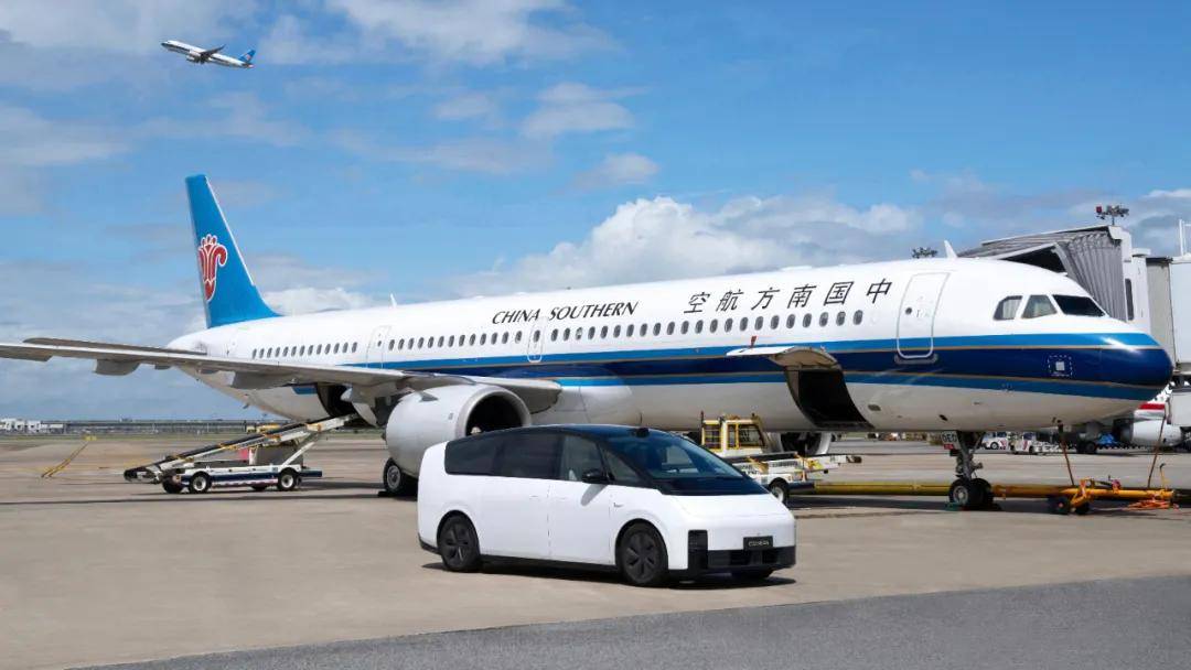 理想MEGA默默拿雙冠,量變背后是質變嗎?