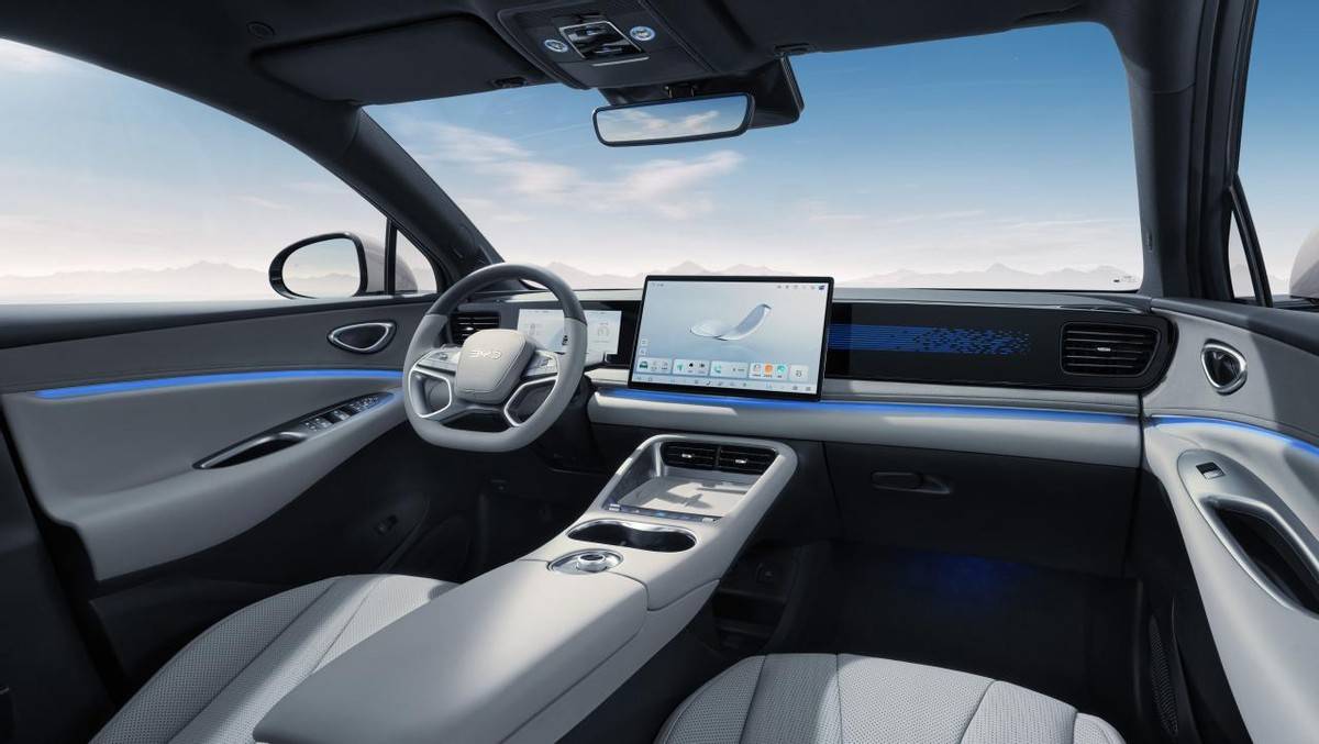 天神之眼C、云輦-C,雙C滿配超級體驗 比亞迪海獅06廣州上市,打造出行新體驗