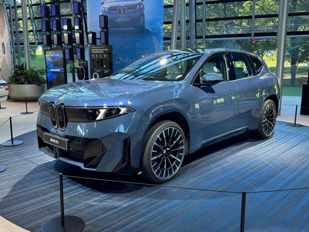 寶馬換新標,全新寶馬iX3首搭,有圖有真相!你能看出區(qū)別嗎?