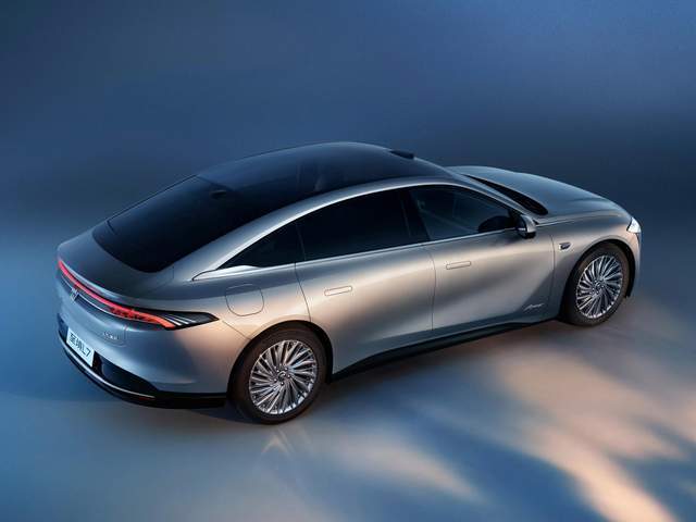 別克至境L7首秀 增程動力設計 瞄準中大型車市場 綜合續航1420公里