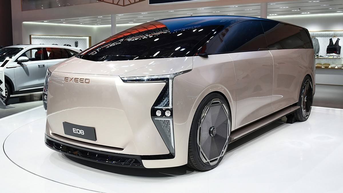 都帶滿血華為,3款新MPV來了,埃爾法的好日子結束了?