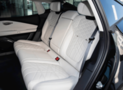 16.38萬(wàn)起、標(biāo)配四驅(qū)!領(lǐng)克10 EM-P能成小米SU7平替嗎?