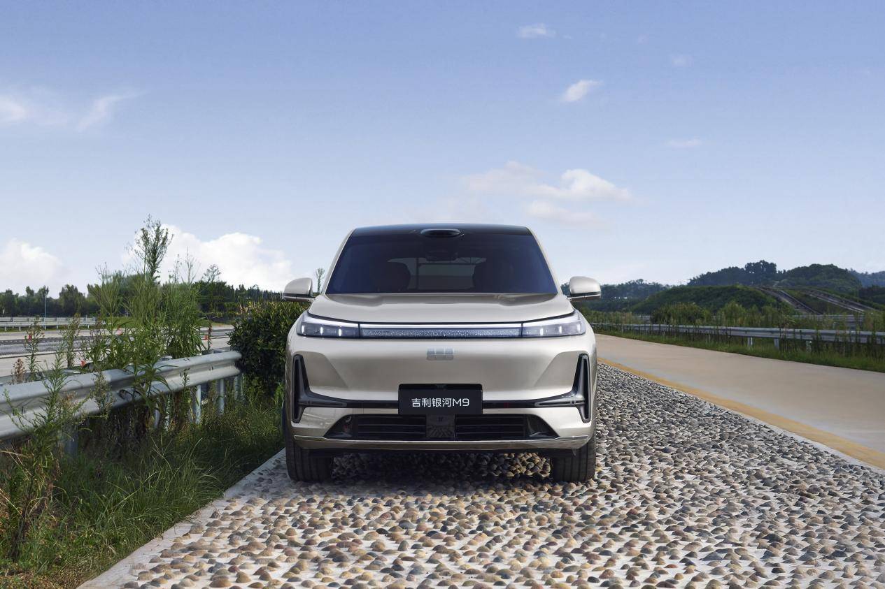 比樂(lè)道租電還便宜?吉利銀河M9定價(jià)“過(guò)分了”