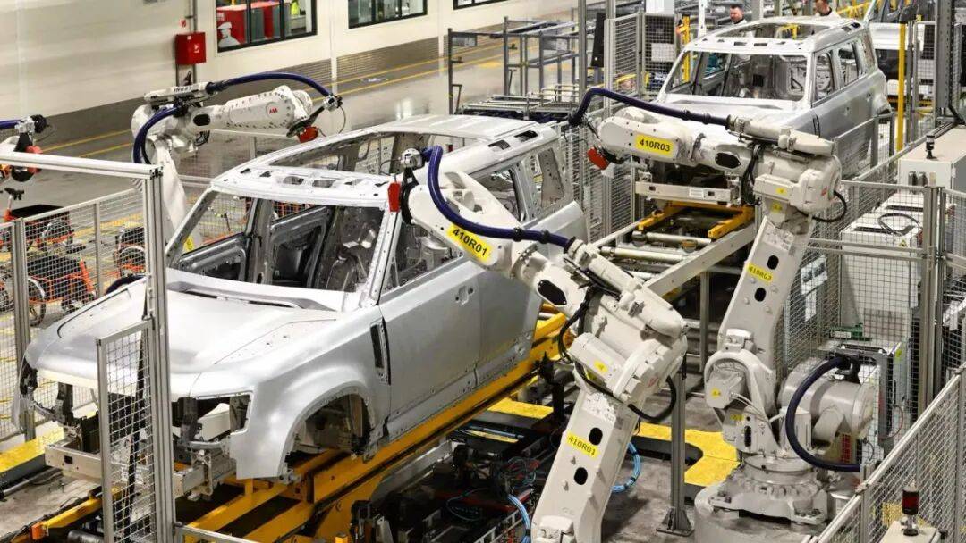 3.3萬員工待崗,捷豹路虎汽車癱瘓謎