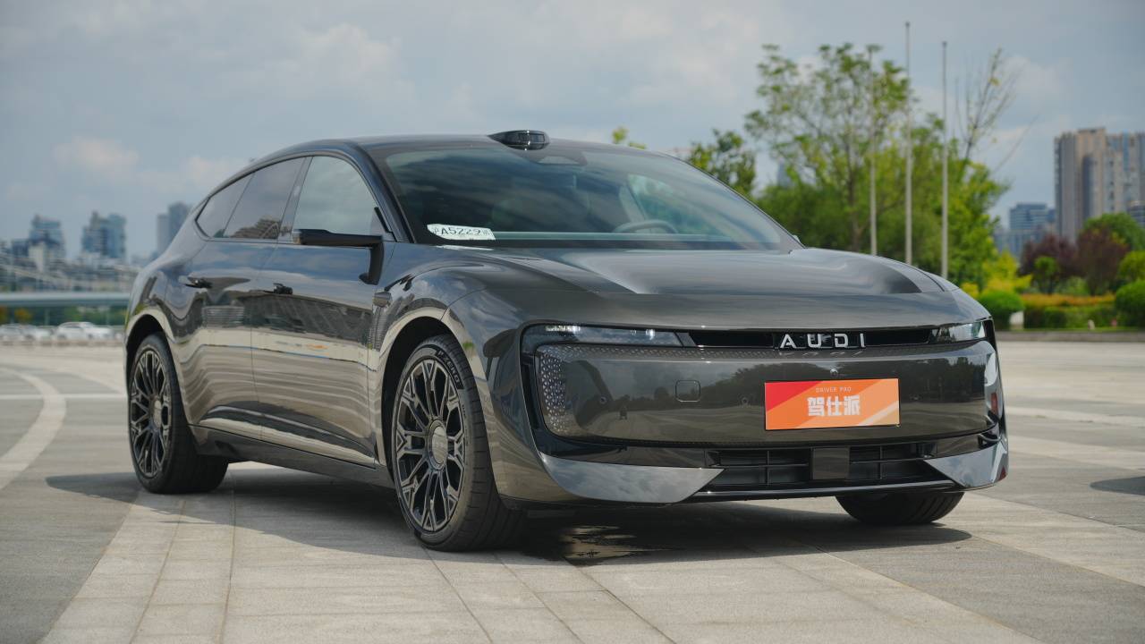 山路和特斯拉Model 3勢均力敵,奧迪E5 Sportback贏在智能體驗