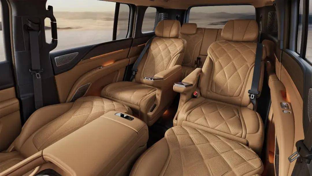 仰望U8L鼎世版,從產品標桿到市場引領的進化