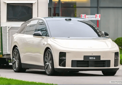 理想i6“云朵黃”曝光,李想計劃月銷9K-1W