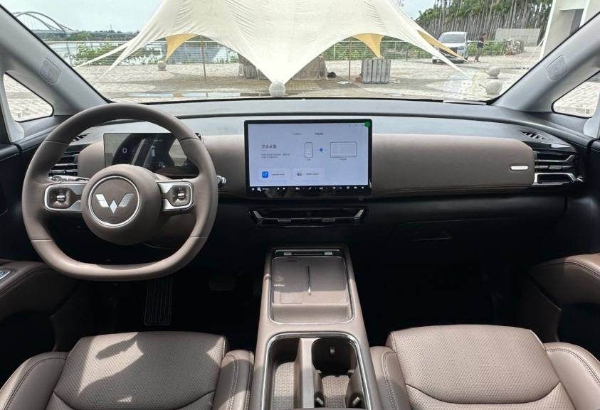 宜家宜商,不容錯過的剛需7座車,五菱星光730解析