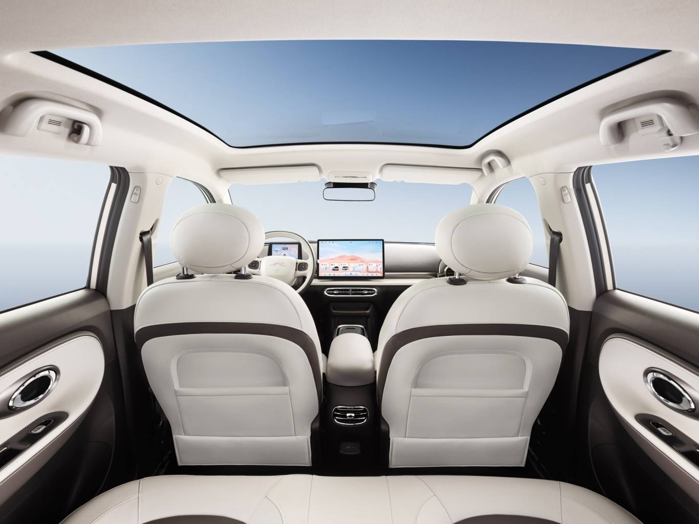 搭載全景天幕、外放電科技!2025款釔為3助力用戶暢享獨特旅行體驗