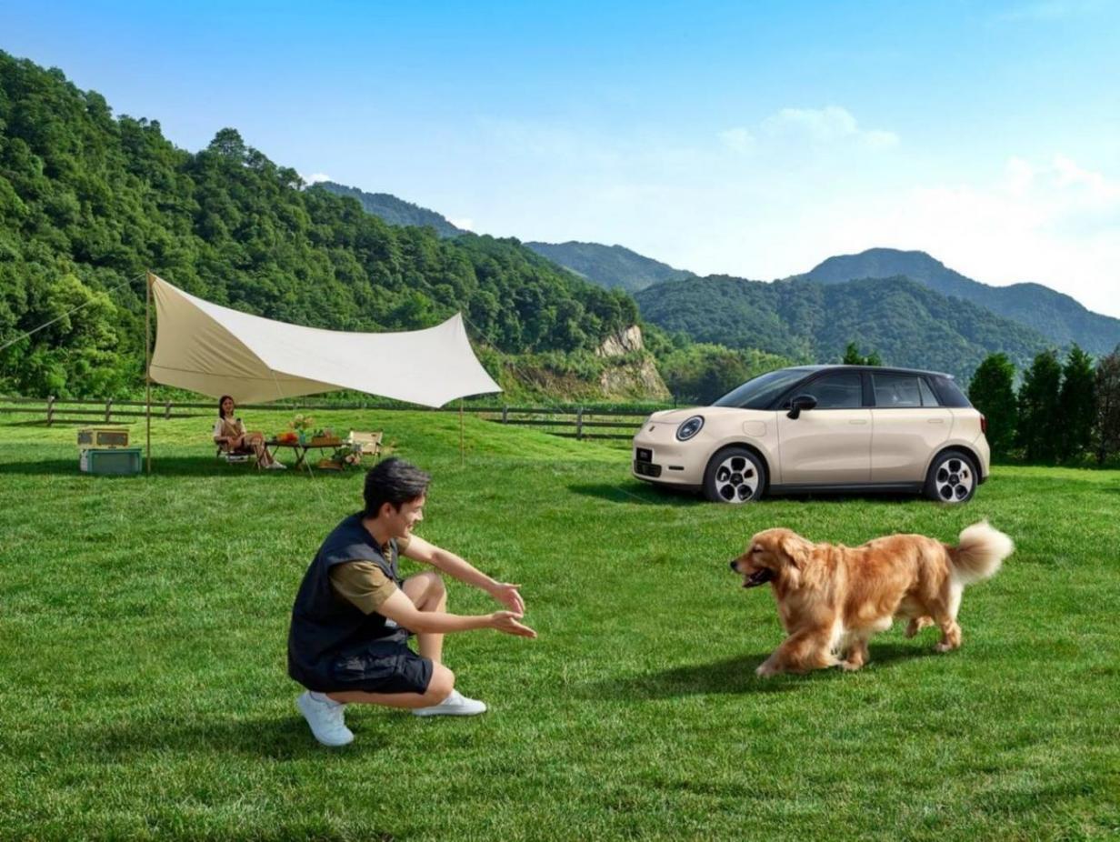 搭載全景天幕、外放電科技!2025款釔為3助力用戶暢享獨特旅行體驗