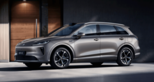 尚界H5攜華為旗艦黑科技上市,15萬(wàn)級(jí)也能買(mǎi)華為輔助駕駛