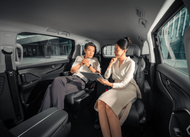 霸榜三大平臺MPV口碑首位!2025MPV大黑馬,星海V9火了!