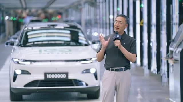 零跑:中產家庭的理性之選,百萬臺下的速度與溫情