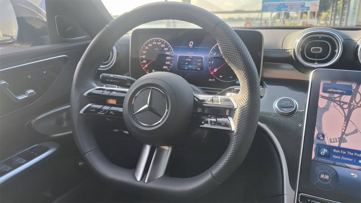 獨立試駕奔馳C級:閃耀的三叉星,還依然璀璨么?