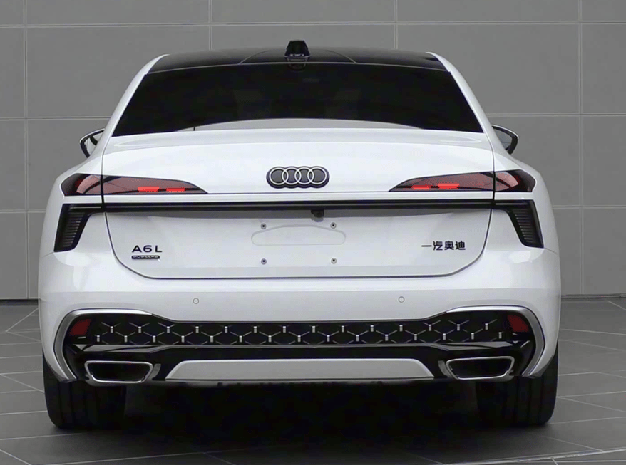 尺寸加長、動力升級,全新奧迪A6L要給5系、E級上強度?