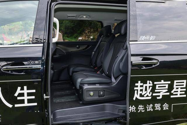 成為20萬以內(nèi)新能源MPV銷冠,為何這款車做到了?