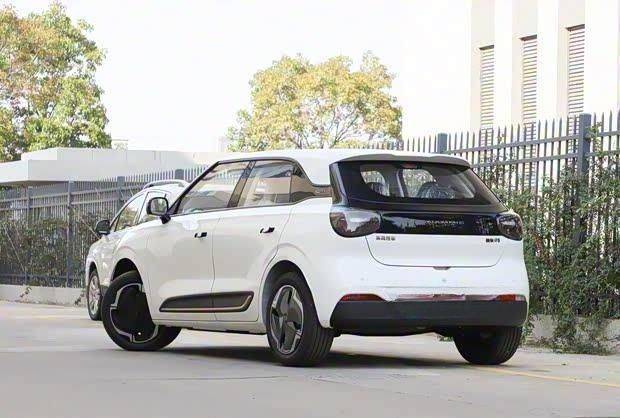 東風(fēng)奕派雙車(chē)齊發(fā):2026款納米01與eπ008五座版10月16日同步上市