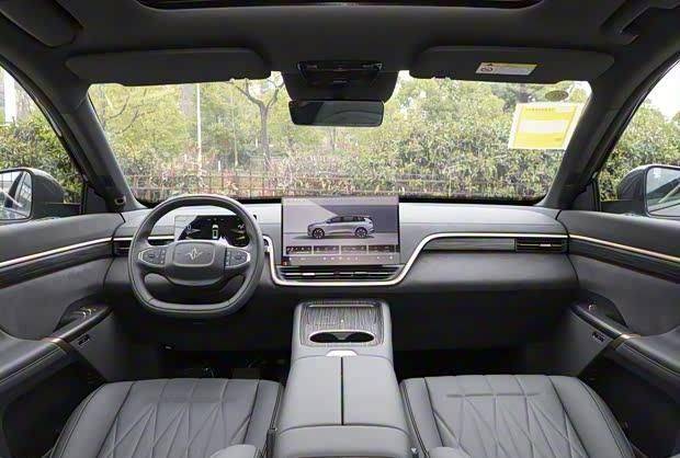 東風(fēng)奕派雙車(chē)齊發(fā):2026款納米01與eπ008五座版10月16日同步上市