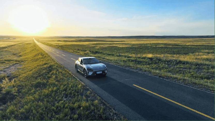 說實話,人們討厭的從來不是小米的車