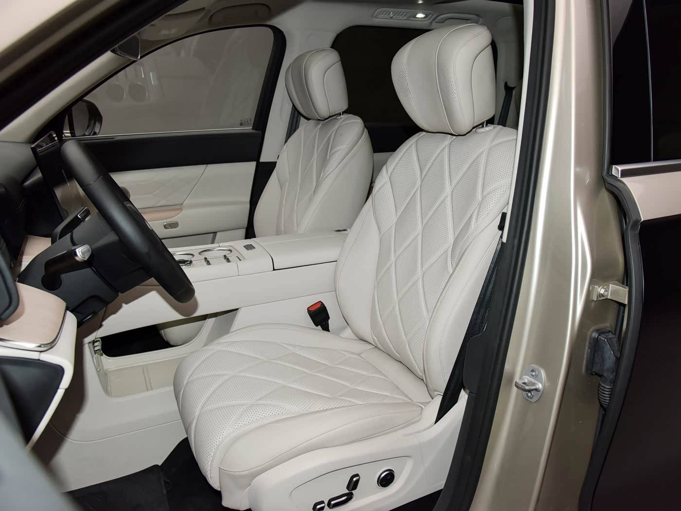 奇瑞風(fēng)云T11將于10月30日上市!看到預(yù)售價,網(wǎng)友直呼:穩(wěn)了