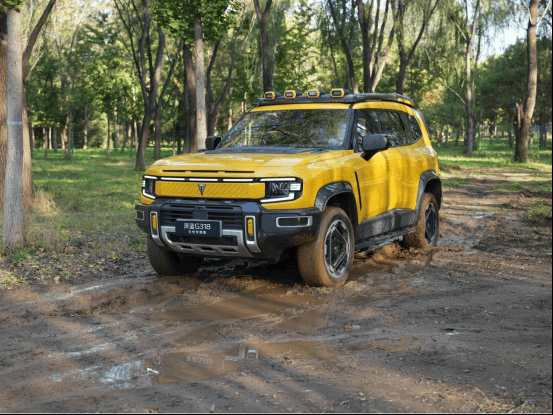 深藍G318對比方程豹鈦7 誰是可城可野的全能之選?