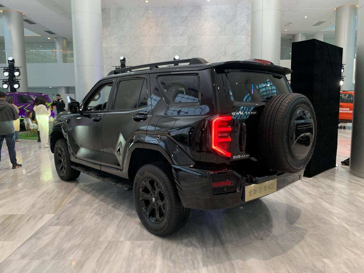 全新坦克400預(yù)售價(jià)30.98萬(wàn)元起,Hi4-Z/智駕/冰箱/彩電都齊了