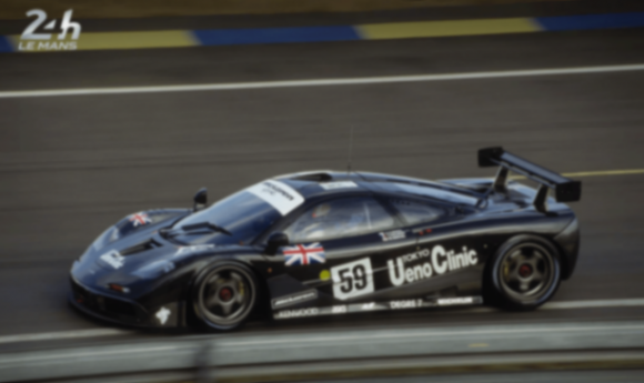 LT系列問世十周年,“長尾”就是邁凱倫的絕對圖騰