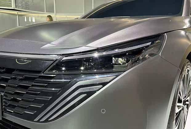 日產N6首發亮相:首搭華為鴻蒙座艙,插混版價格驚喜?