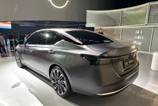 日產N6首發亮相:首搭華為鴻蒙座艙,插混版價格驚喜?