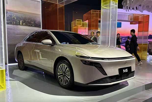 日產N6首發亮相:首搭華為鴻蒙座艙,插混版價格驚喜?